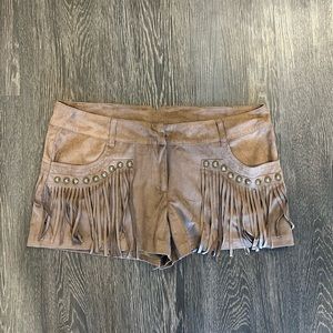 Miss Me fringe shorts!